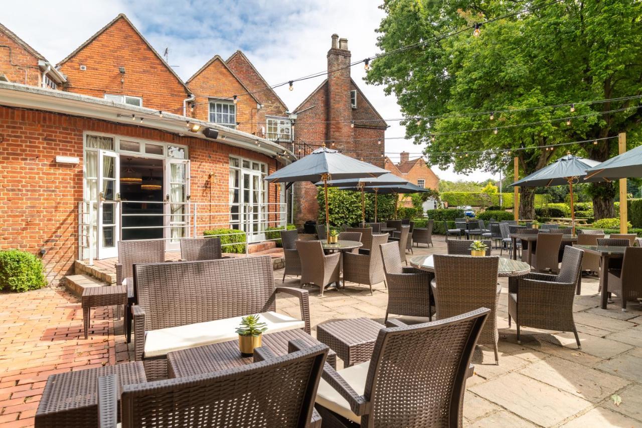 The Bell By Innkeeper'S Collection Aston Clinton Экстерьер фото