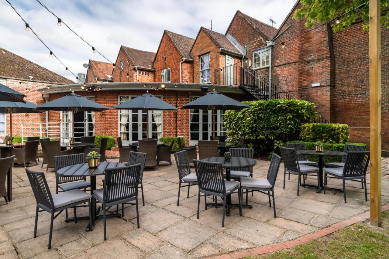 The Bell By Innkeeper'S Collection Aston Clinton Экстерьер фото